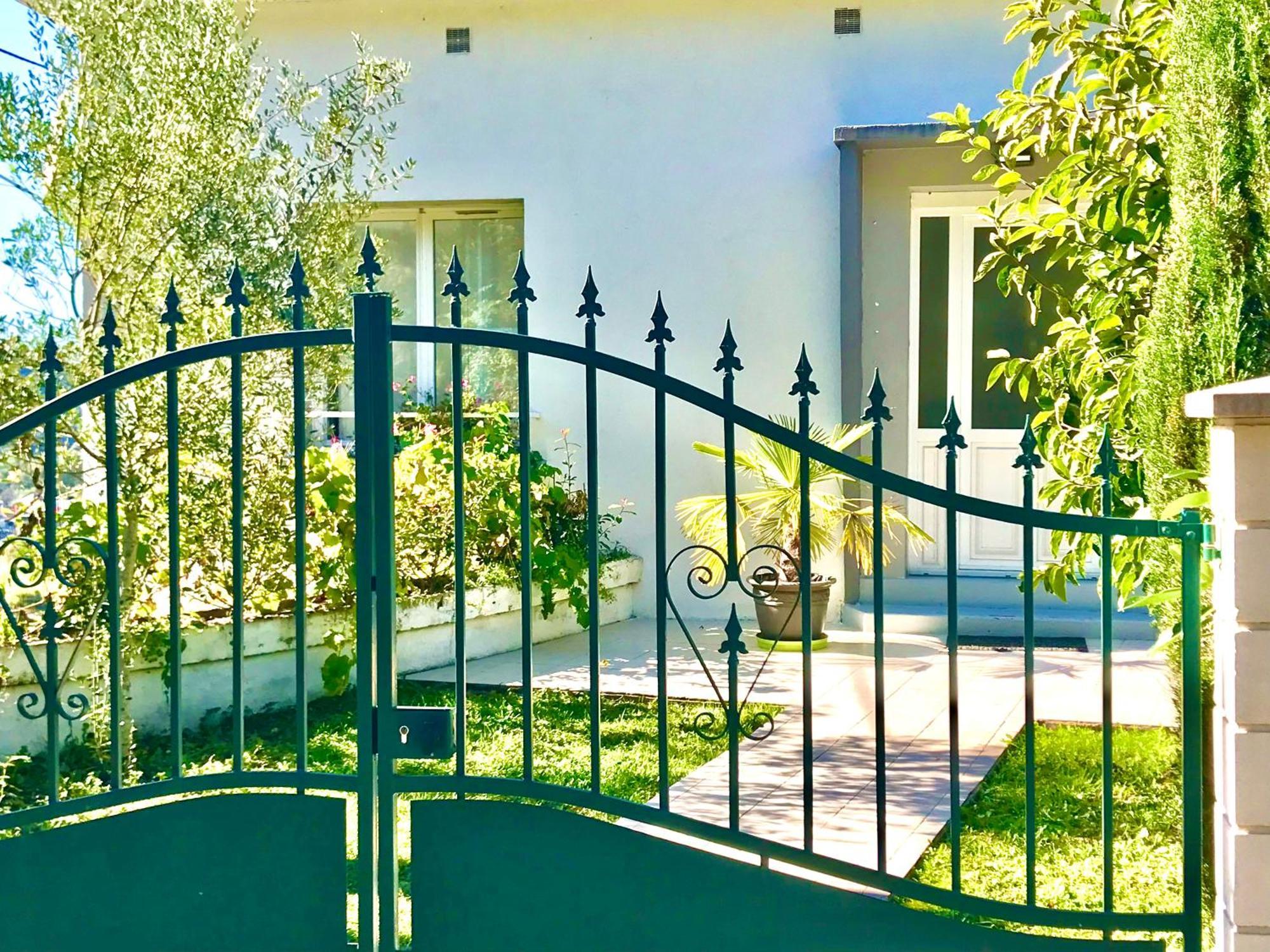 Villa Maison Blanche Tulle 1 A 4 Personnes Ngoại thất bức ảnh